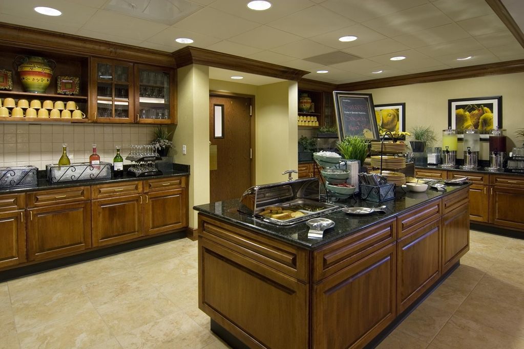 Larkspur Landing Extended Stay Suites St Louis Riverport Maryland Heights Restaurant bilde